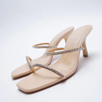 Ženské Shoecomfortable Štvorcové Prst Drahokamu Príslušenstvo Vysoké podpätky Sandále Drahokamu Bodce Sexy Jednoduché Rímske Sandále Ženy